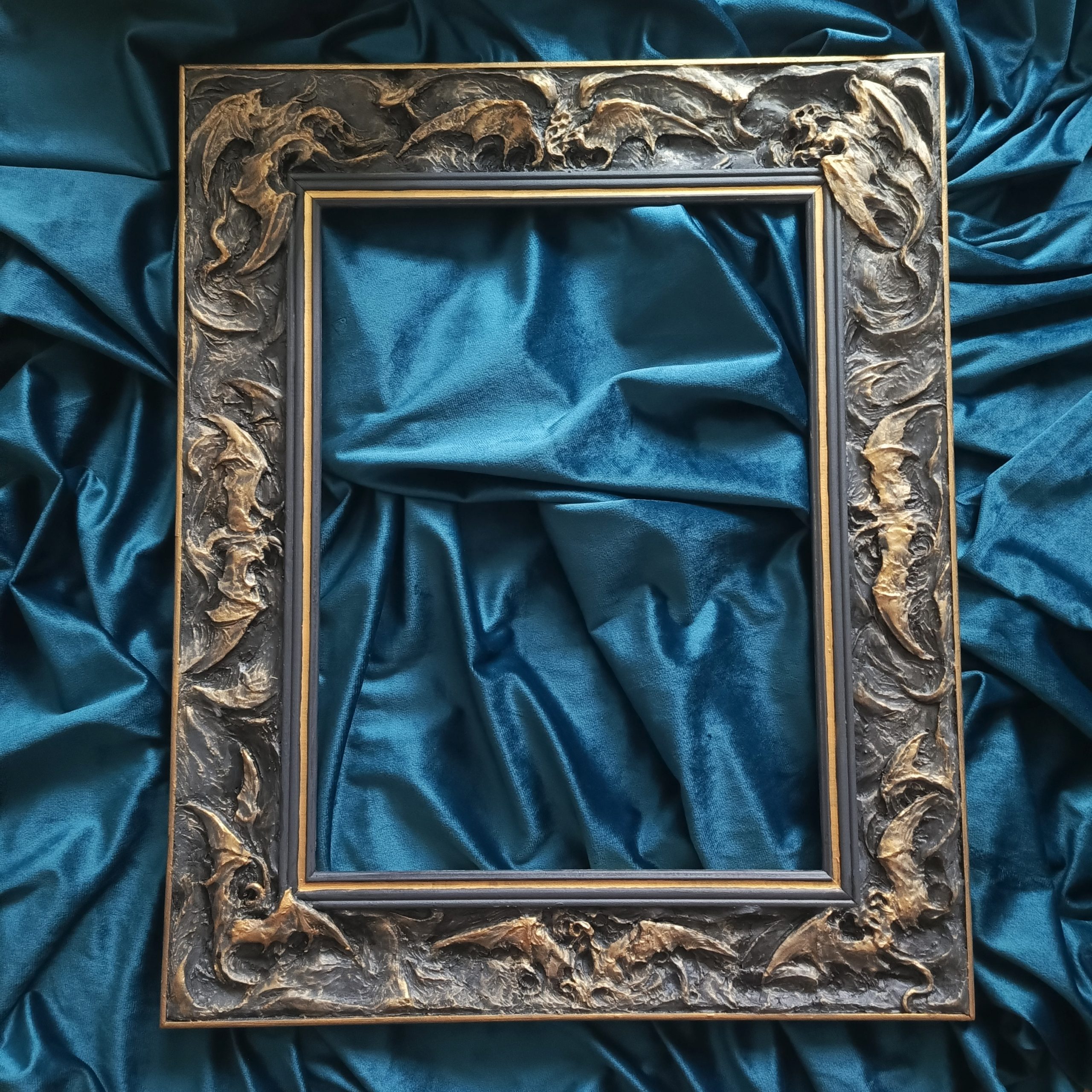 Frame “Winged”